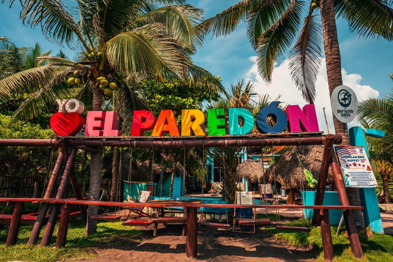The Driftwood Surfer Beachfront Hostel / Restaurant / Bar, El Paredon El Paredon Buena Vista Exterior photo